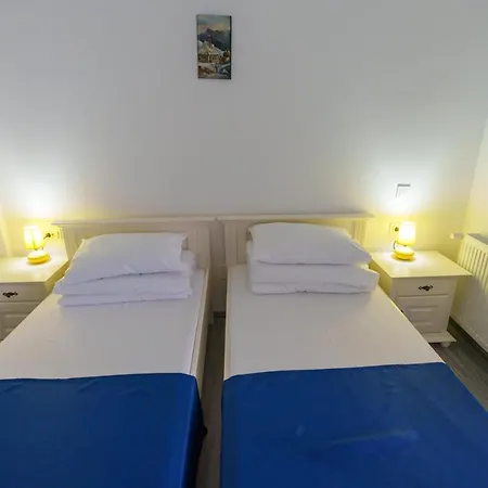 Vendégház Pensiunea Dolosman 4*